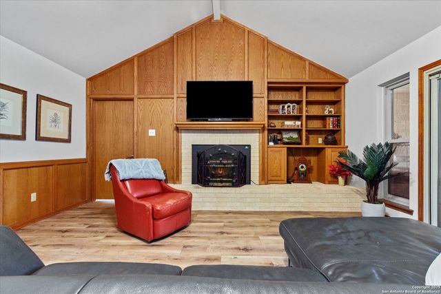 407 Windsor Ln, New Braunfels, TX 78132