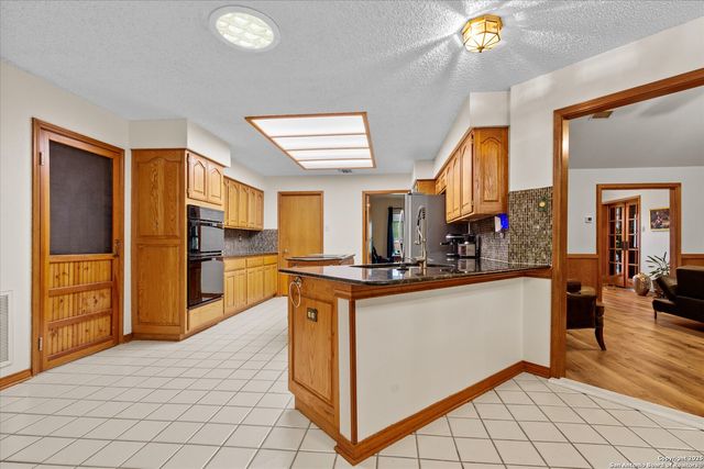 407 Windsor Ln, New Braunfels, TX 78132