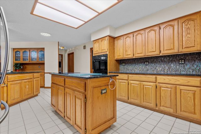 407 Windsor Ln, New Braunfels, TX 78132