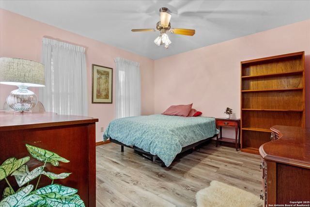 407 Windsor Ln, New Braunfels, TX 78132