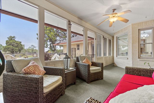 407 Windsor Ln, New Braunfels, TX 78132