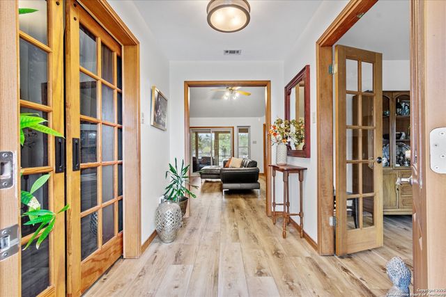 407 Windsor Ln, New Braunfels, TX 78132