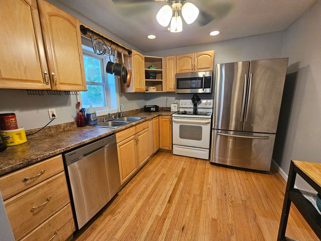 15 Clark Hill Road, Prospect, CT 06712