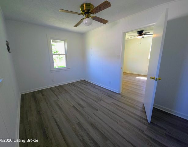 6645 Sylvania Rd, Louisville, KY 40258