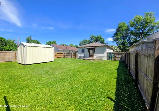 6645 Sylvania Rd, Louisville, KY 40258