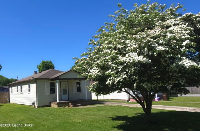 6645 Sylvania Rd, Louisville, KY 40258