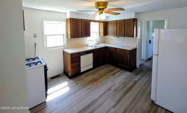 6645 Sylvania Rd, Louisville, KY 40258