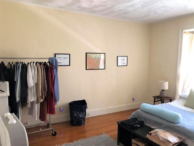 15 Charles 4L, Boston, MA 02114
