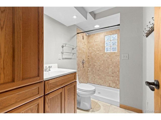 7261 S Colorado Ct, Centennial, CO 80122