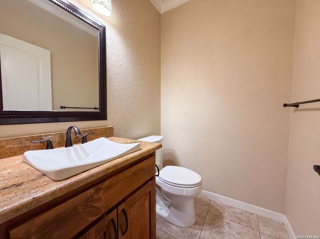 197 VINTAGE RANCH CIR, La Vernia, TX 78121