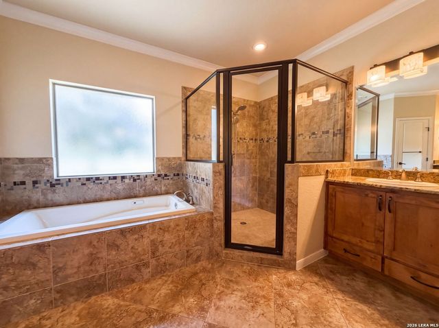 197 VINTAGE RANCH CIR, La Vernia, TX 78121