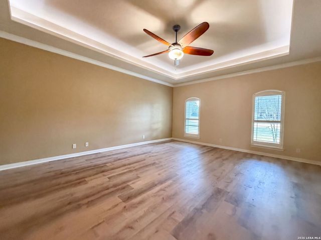 197 VINTAGE RANCH CIR, La Vernia, TX 78121