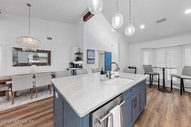 30 SEA WINDS Lane N, Ponte Vedra Beach, FL 32082