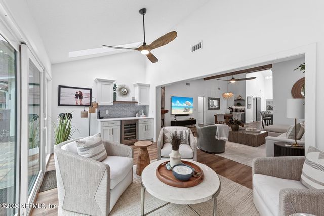 30 SEA WINDS Lane N, Ponte Vedra Beach, FL 32082