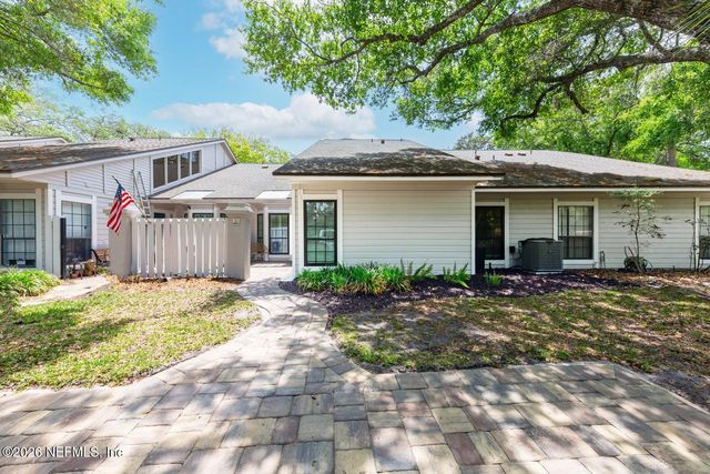 30 SEA WINDS Lane N, Ponte Vedra Beach, FL 32082