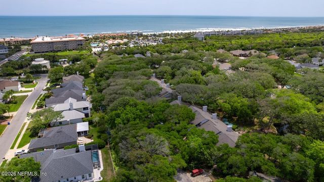 30 SEA WINDS Lane N, Ponte Vedra Beach, FL 32082