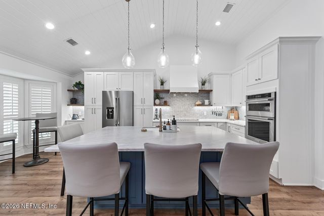 30 SEA WINDS Lane N, Ponte Vedra Beach, FL 32082