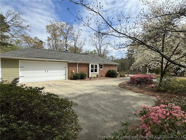 105 Polaris Court, Raeford, NC 28376