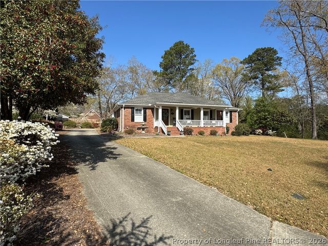 105 Polaris Court, Raeford, NC 28376