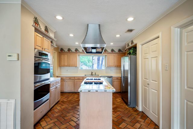 16606 Brendon Court, Spring, TX 77379