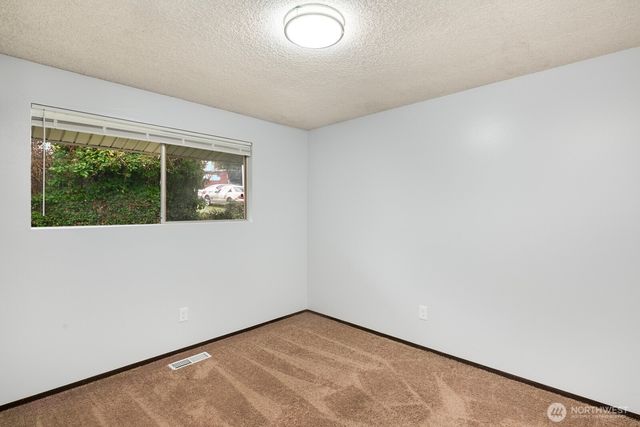 7537 44th Avenue S, Seattle, WA 98118