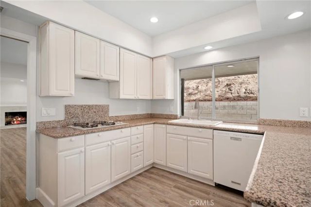 1323 Branta Drive, Glendale, CA 91208