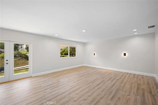 1323 Branta Drive, Glendale, CA 91208