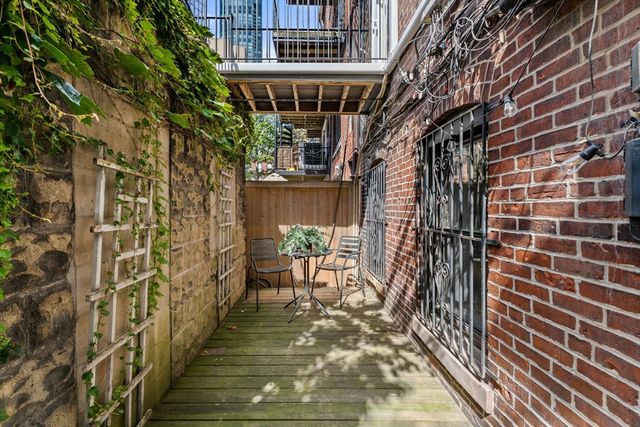 234 W Newton St 1, Boston, MA 02116