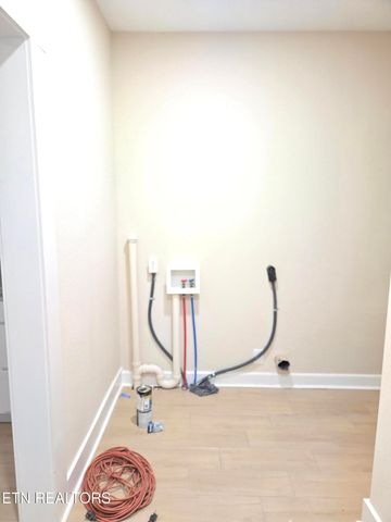 1920 Wheeler St, Knoxville, TN 37917