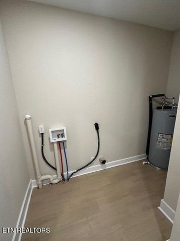 1920 Wheeler St, Knoxville, TN 37917