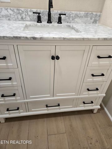 1920 Wheeler St, Knoxville, TN 37917