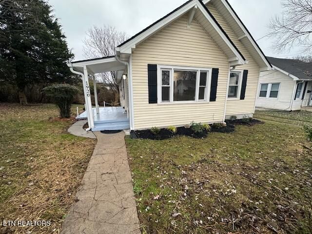 1920 Wheeler St, Knoxville, TN 37917