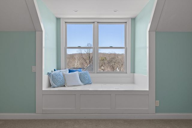 9361 Crystal Brook Drive, Apison, TN 37302