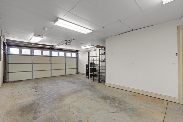 9361 Crystal Brook Drive, Apison, TN 37302