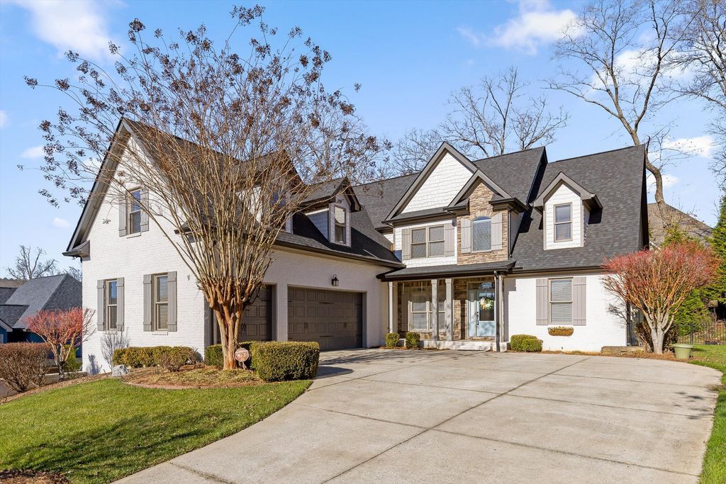 9361 Crystal Brook Drive, Apison, TN 37302