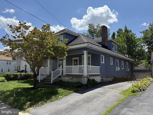17 SEMINOLE AVE, Claymont, DE 19703