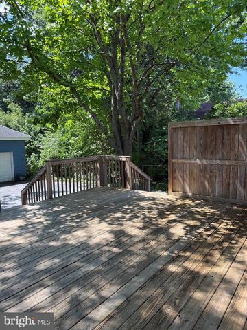 17 SEMINOLE AVE, Claymont, DE 19703