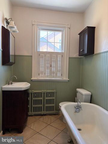 17 SEMINOLE AVE, Claymont, DE 19703