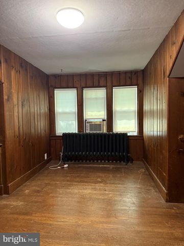 17 SEMINOLE AVE, Claymont, DE 19703