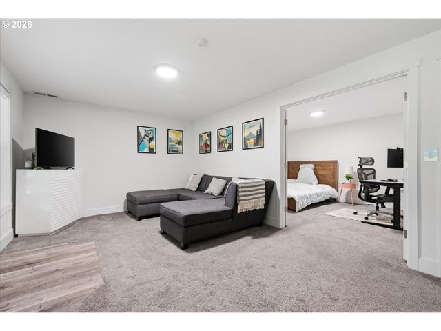 8514 Sw 54TH Ave, Portland, OR 97219