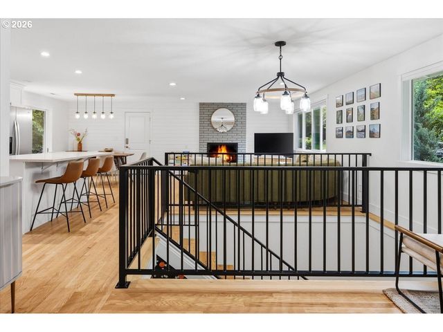8514 Sw 54TH Ave, Portland, OR 97219