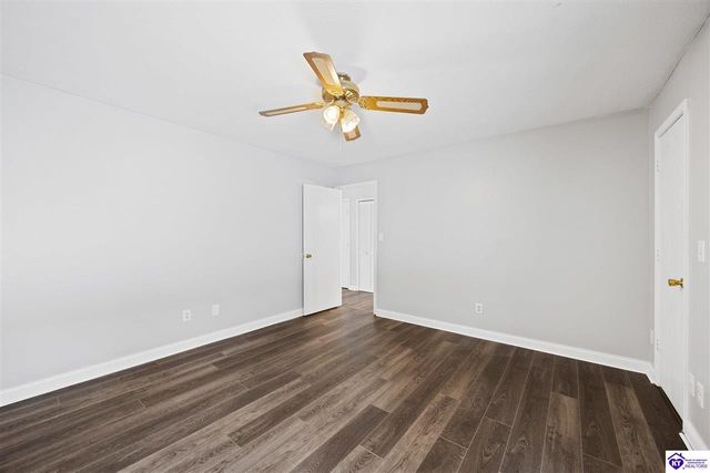 1617 W Crocus Drive, Radcliff, KY 40160