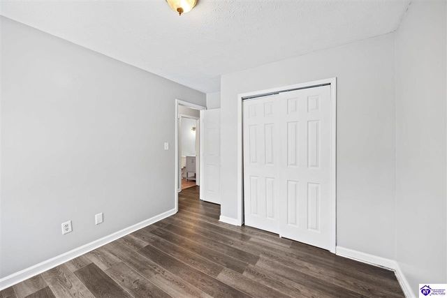 1617 W Crocus Drive, Radcliff, KY 40160