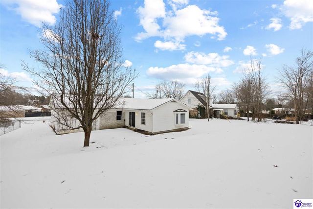 1617 W Crocus Drive, Radcliff, KY 40160