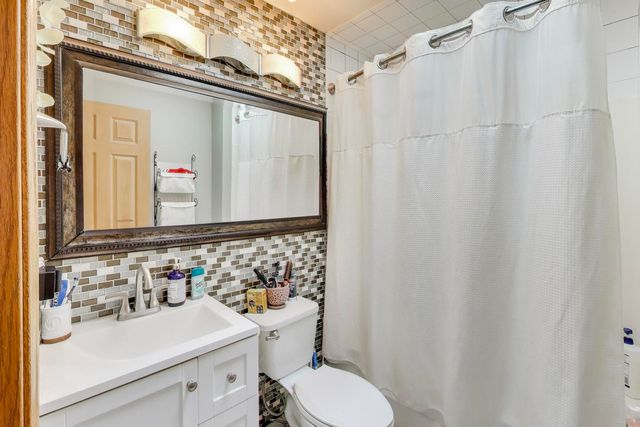 4327 WENONAH Avenue, Stickney, IL 60402