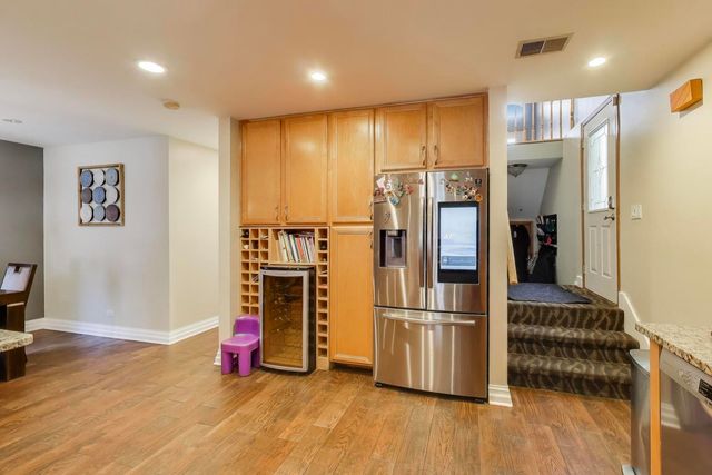 4327 WENONAH Avenue, Stickney, IL 60402