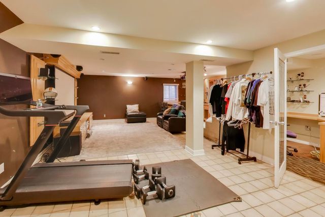 4327 WENONAH Avenue, Stickney, IL 60402