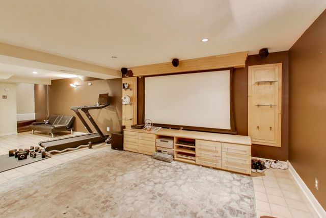 4327 WENONAH Avenue, Stickney, IL 60402