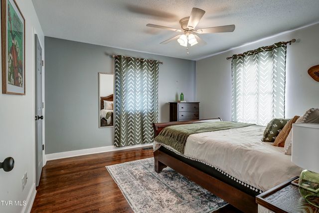 2166 Veda Drive, Bristol, VA 24201
