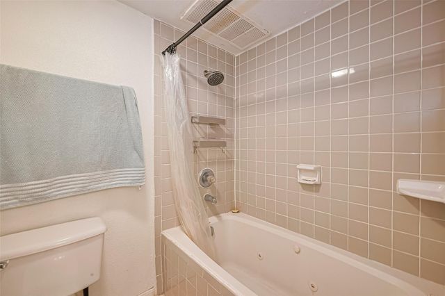 1860 White Oak Drive 334, Houston, TX 77009